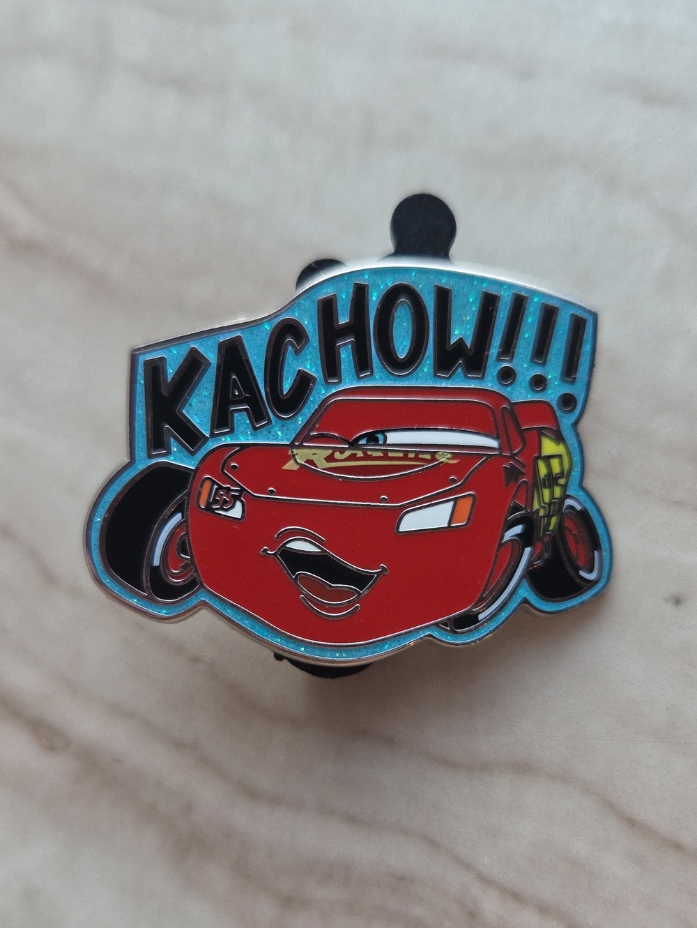 Disney Cars 2017 30th Anniversary Pin Lightening McQueen Kachow
